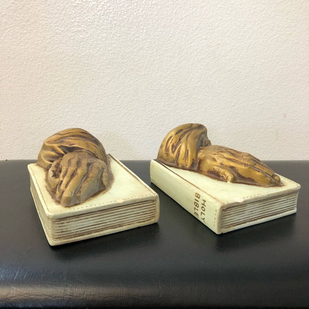 Vintage Collectible Holy Bible Praying Hands Bookends Lego Japan - Picture 4 of 7